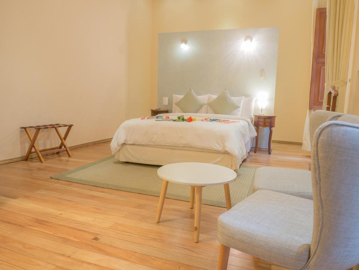 Casa El Eden Hotel Quito Luaran gambar