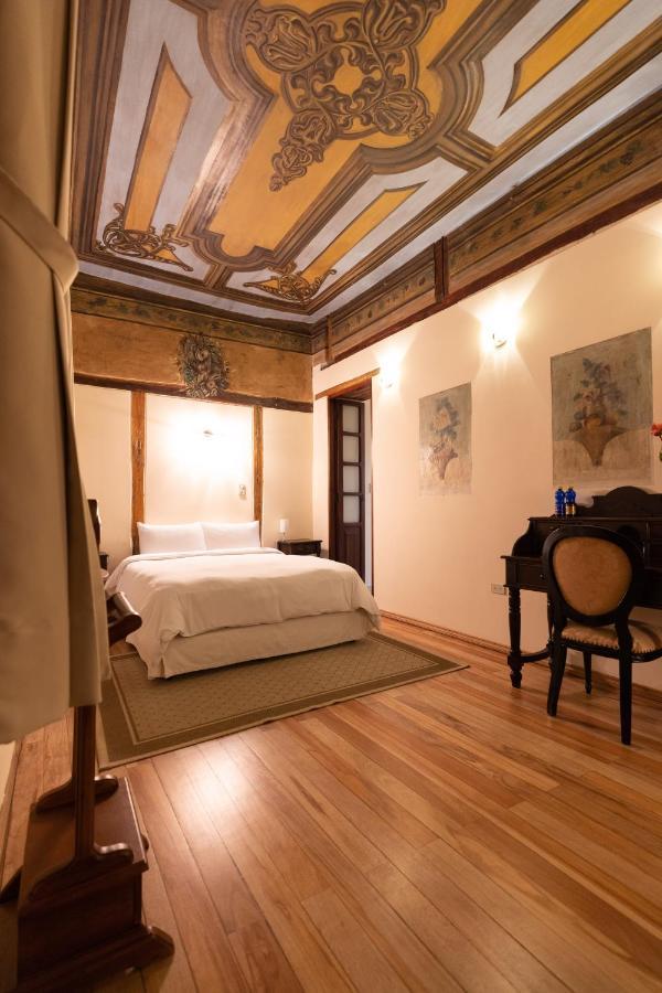 Casa El Eden Hotel Quito Luaran gambar